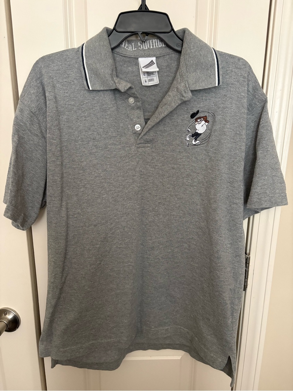 Gray Looney Tunes Warner Bros.  Taz Men's Polo Shirt with Golf Swing